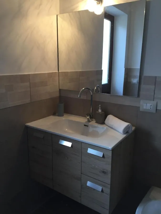 Apartament Domus Alice Monserrato